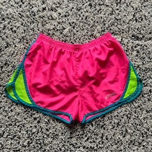 ❌SOLD❌ UCONN Colosseum Shorts Bathing Suit Inner Pocket Neon Pink Size M